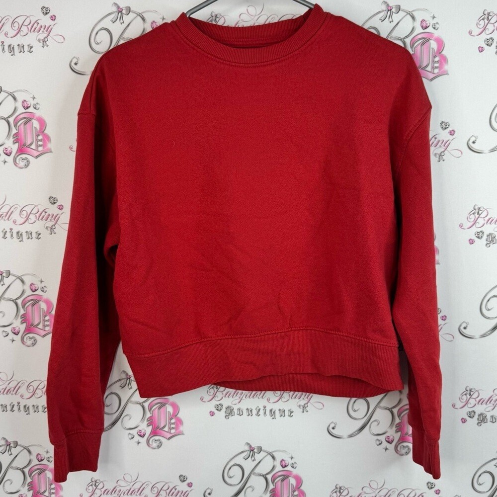 Pull&Bear sweater pull over bright Vibrant Red Crew Neck Sweater comfy basic